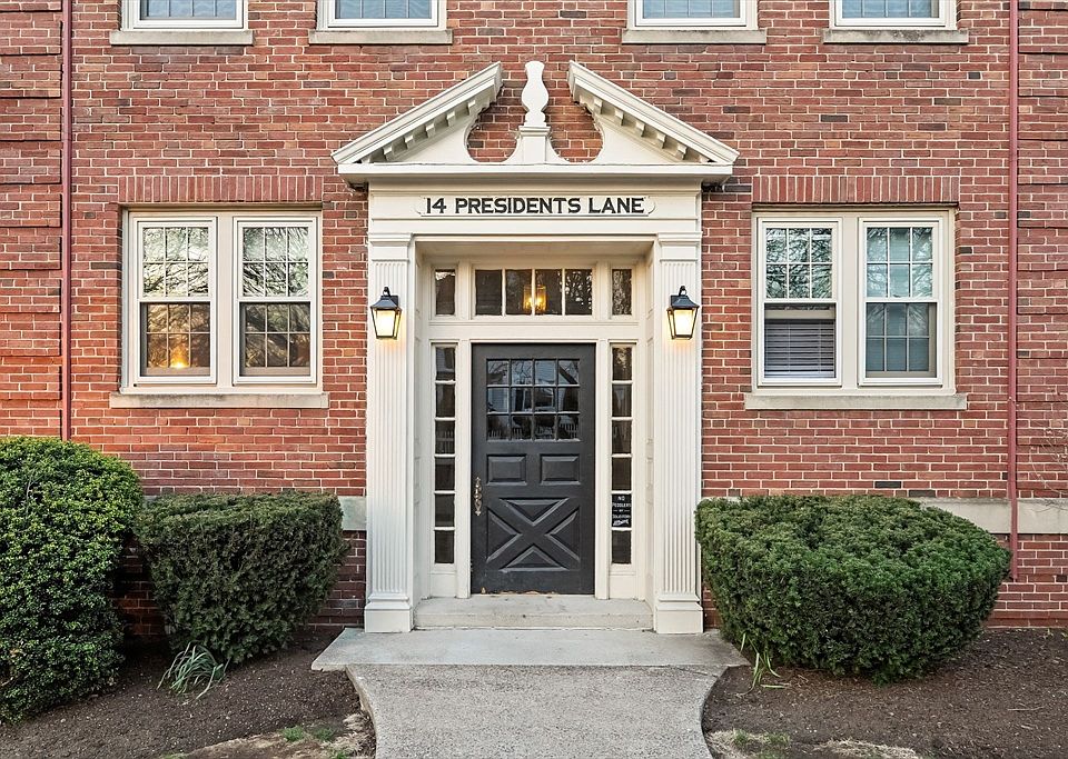 1st image of 14 Presidents Ln Unit 10