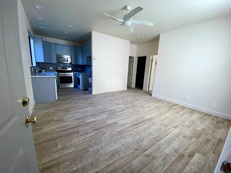 20012 Rodrigues Ave #A — Photo 16