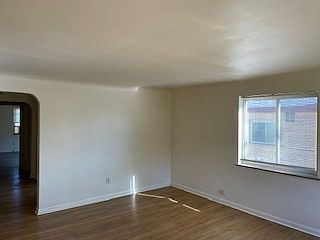 2nd image of 5541 Montgomery Rd APT 3