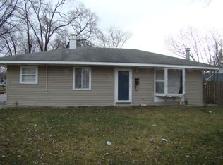 45 Evergreen Ln, Carpentersville, IL