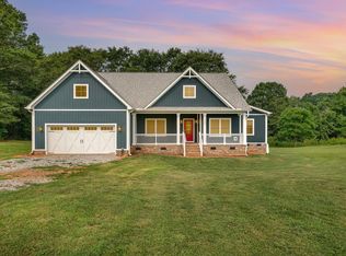 290 Louis Ln, Cowpens, SC 29330