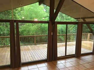 101 Myrtle Ave, Ocean Springs, MS 39564