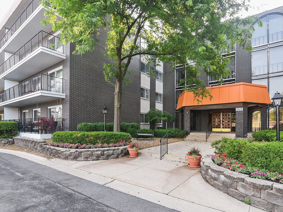 1st image of 9529 Bronx Ave APT 214