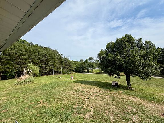 2nd image of 1491 Jones Ridge Rd