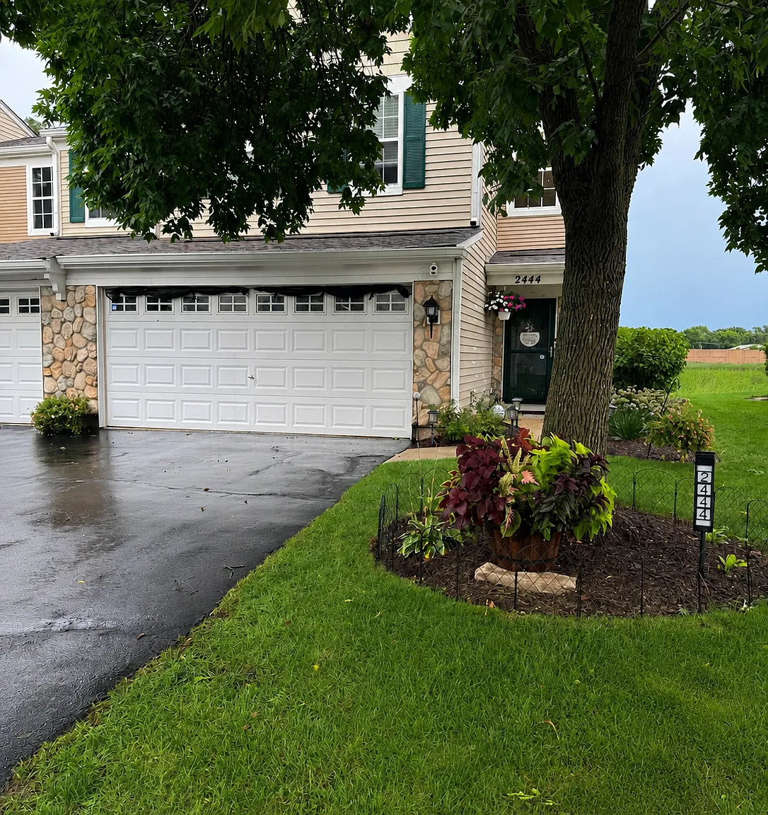2 bed, 1470 sqft, $2,850 — Photo 1