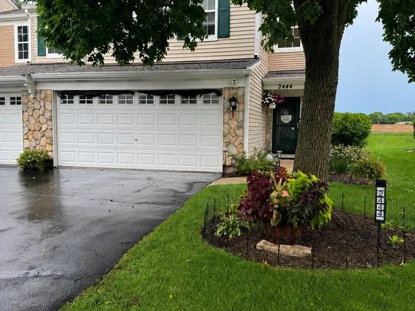 2444 Oak Tree Ln, Plainfield, IL 60586