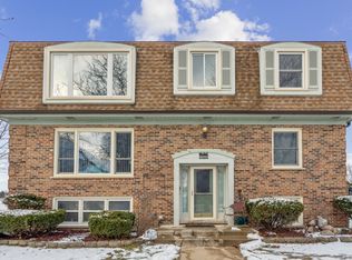 10406 Waterford Dr #2, Westchester, IL