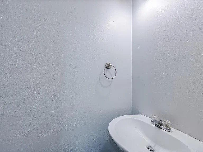 28507 Chateau Springs Ct — Photo 10
