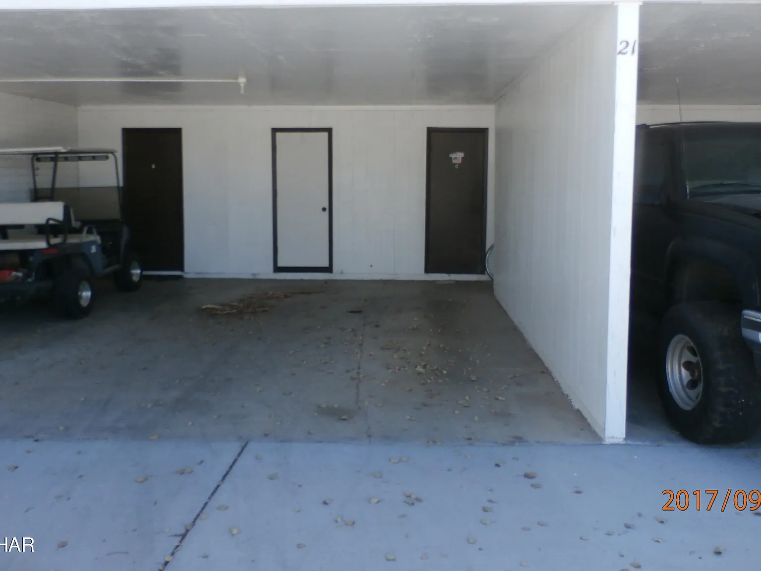 2 bed, 1.5 bath, 998 sqft, $2,000 — Photo 3