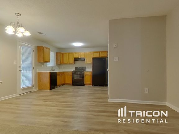4th image of 4117 Lost Springs Trl
