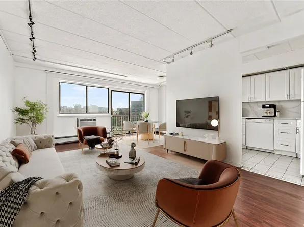 92-29 Queens Boulevard #7E, Rego Park, NY 11374