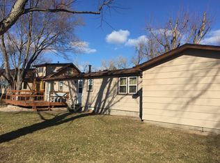 308 Amick Ave, Doniphan, NE 68832