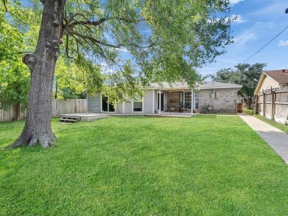 5th image of 634 Bright Penny Ln