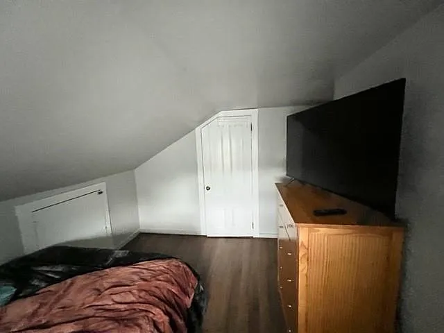 10 Hammond St #B — Photo 17