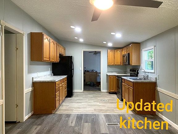 2nd image of 107 Winslow Dr