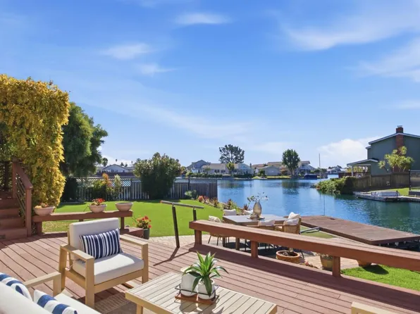 798 Widgeon St, Foster City, CA 94404
