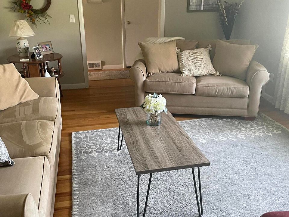 2nd image of 36 Denise Ave