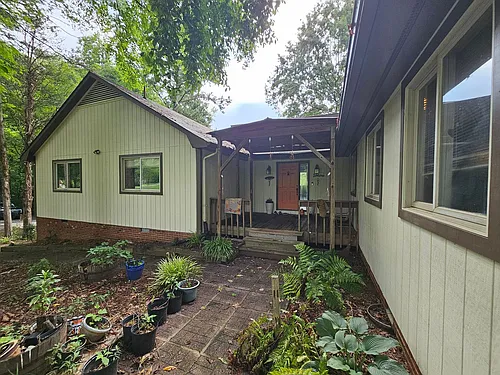 1105 Mistywood Ln Photo 1