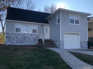 144-11 249th St, Rosedale, NY 11422