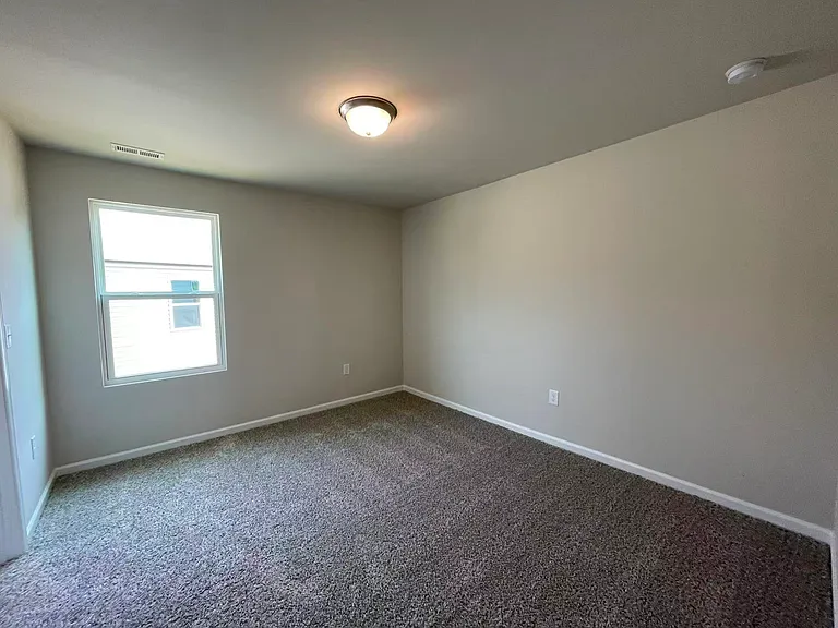 225 Wilbur Lake Dr — Photo 15