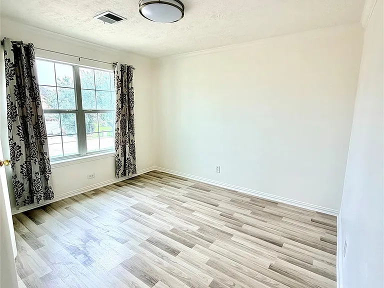 12502 Venus Park Ln — Photo 12