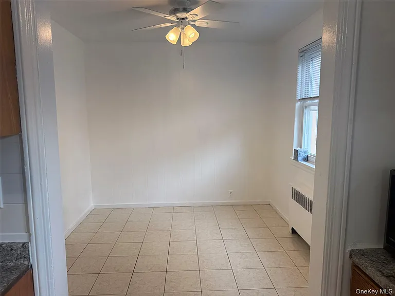 646 E Park Ave — Photo 3