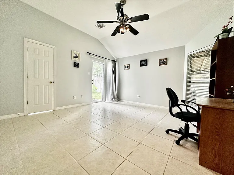 11036 Mistic Moon Ct — Photo 14