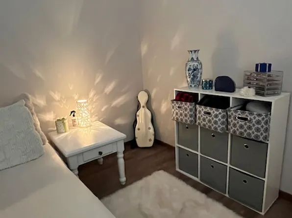 708 Oakcrest St, Iowa City, IA