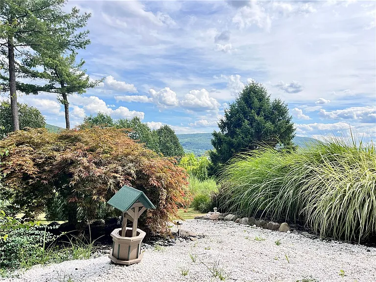 9 Harbour Ln — Photo 37