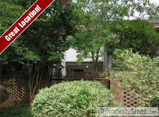 3 Bloomsbury Ct, Chapel Hill, NC 27517