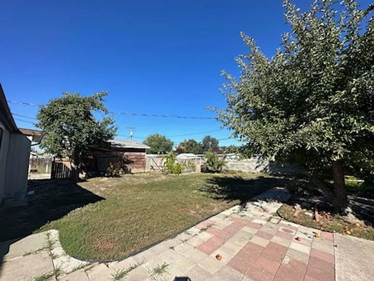 2928 W Lehi Dr — Photo 36
