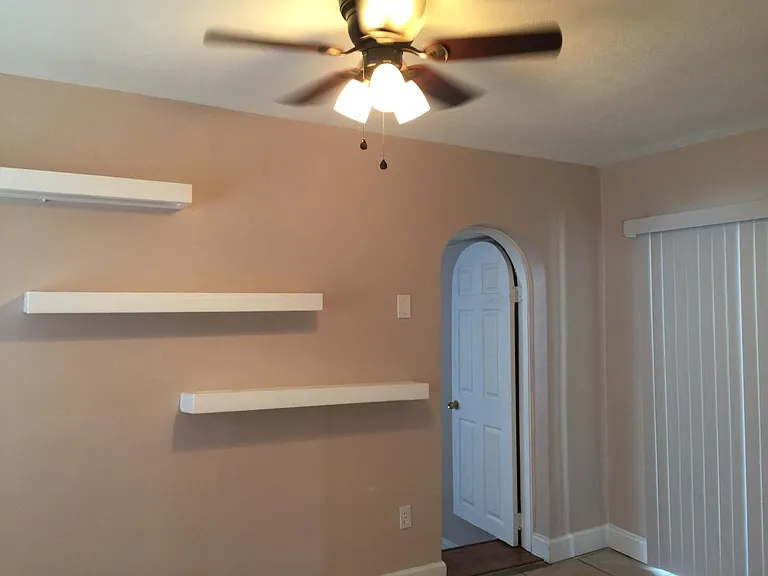 Dinig Room