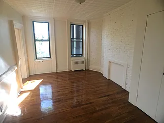 Rented by MetroNest