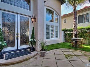 28 Eisenhower Ln, Coto De Caza, CA 92679