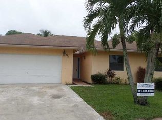 191 Bobwhite Rd, Royal Palm Beach, FL 33411