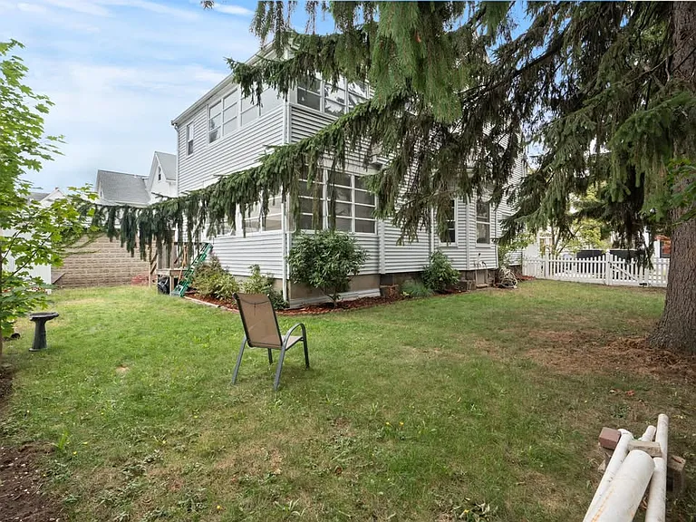 124 Sheridan Ave #2 — Photo 19