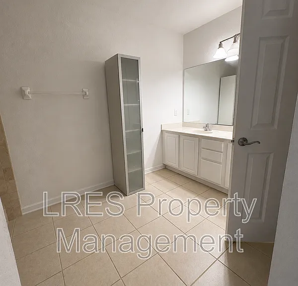 1141 Peralta Ct — Photo 18