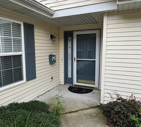 4th image of 890 Lenna Keith Cir