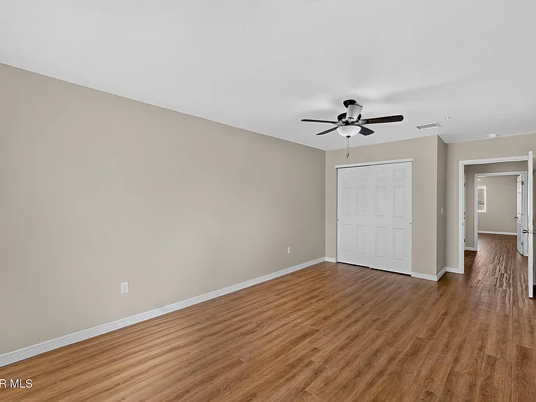 1483 Osullivan Dr #B — Photo 22