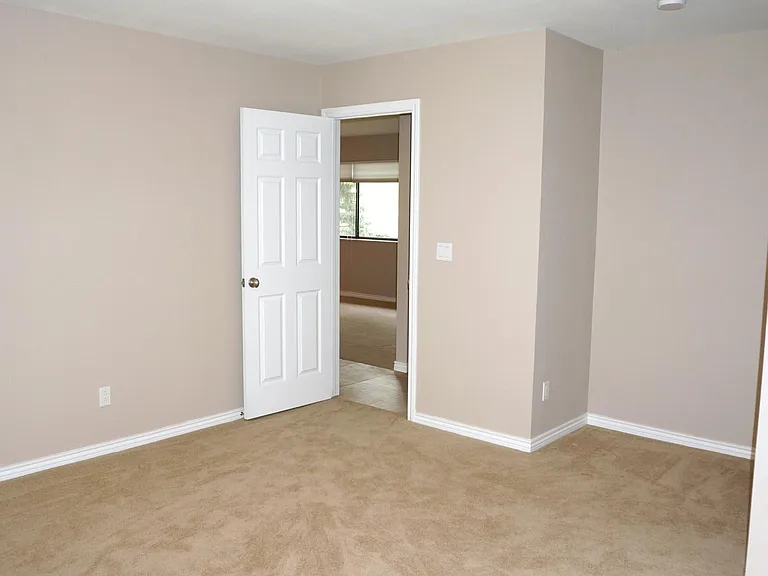 11891 E Arkansas Ave — Photo 9