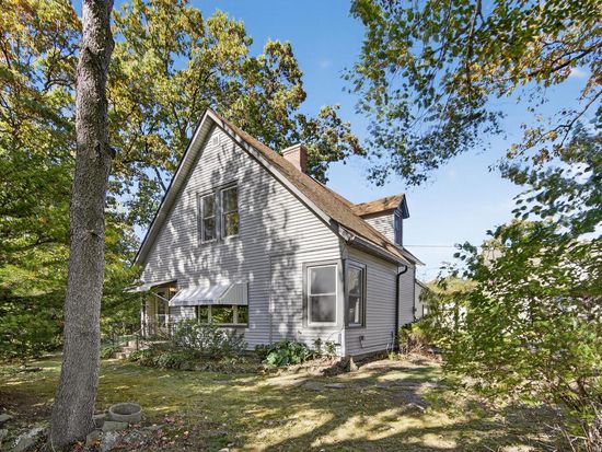 438 Blaine AVENUE, Racine, WI 53405