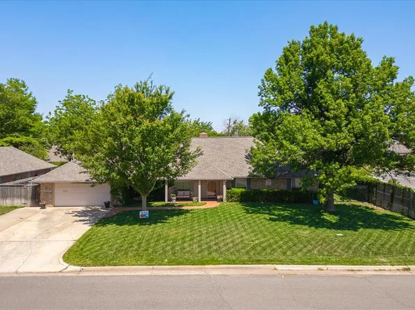 2901 Chapel Hill Rd, Oklahoma City, OK 73120