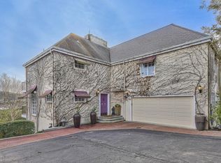 350 Merrill Rd, San Juan Bautista, CA 95045