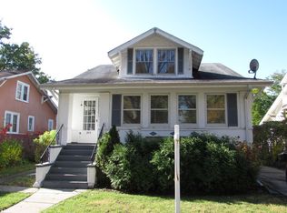285 E Division St, Villa Park, IL