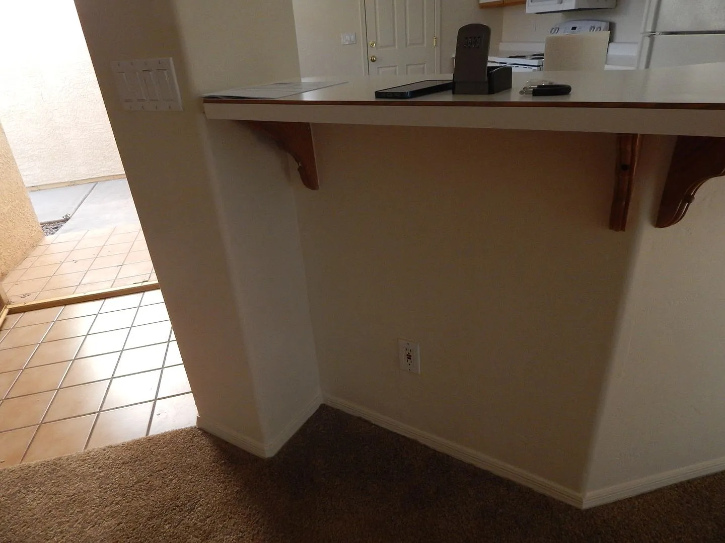 2 Bedroom TH in Oro Valley — Photo 3