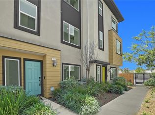 1213 Ironsides Ln, Harbor City, CA 90710