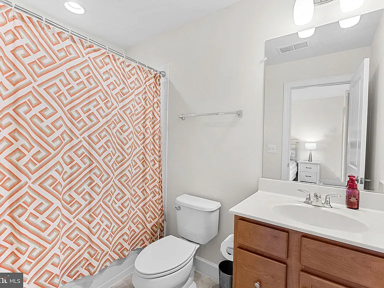 15292 Westham Ct — Photo 30