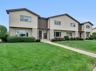 817 Sojourn Rd, New Lenox, IL 60451