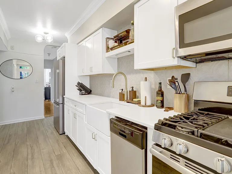 3 Russell Rd #3B — Photo 19