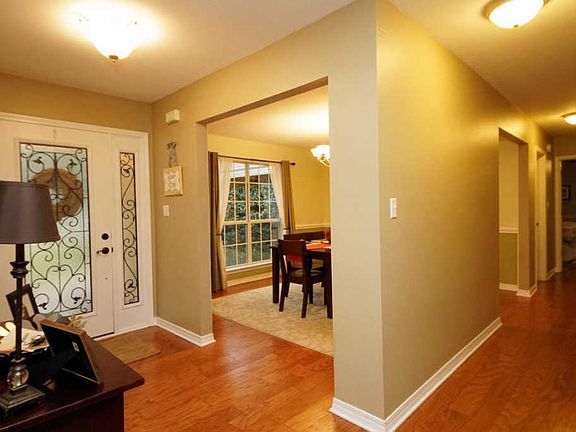 5th image of 1662 Knollwood Way